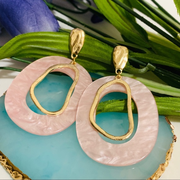 🌺Acrylic Resin Retro Geometric drop earring - Picture 1 of 9